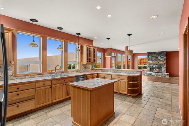 4285 W Eaglerock Place, Wenatchee, WA 98801