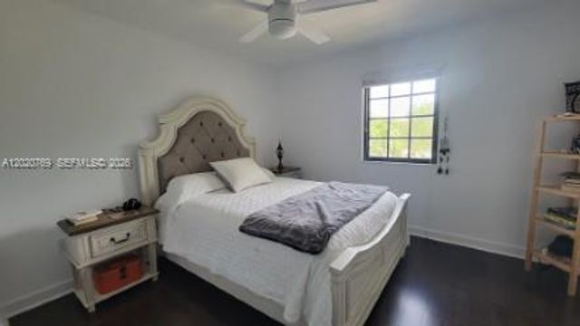 438 NE 194th Ter 438, Miami, FL 33179