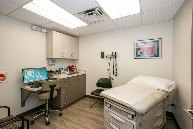 1881 N University Dr 110, Coral Springs, FL 33071