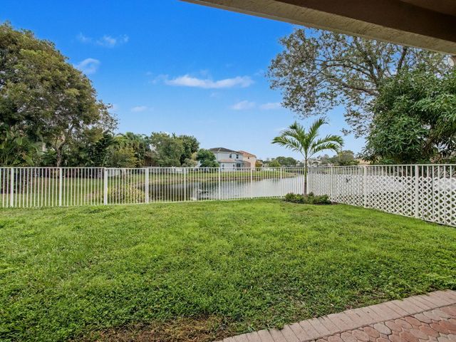 5884 NW 49th Lane, Coconut Creek, FL 33073