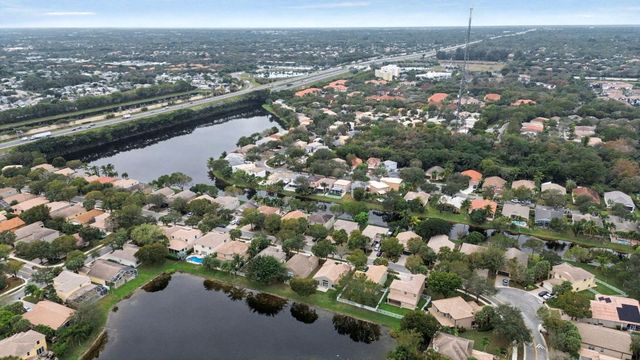 5884 NW 49th Lane, Coconut Creek, FL 33073