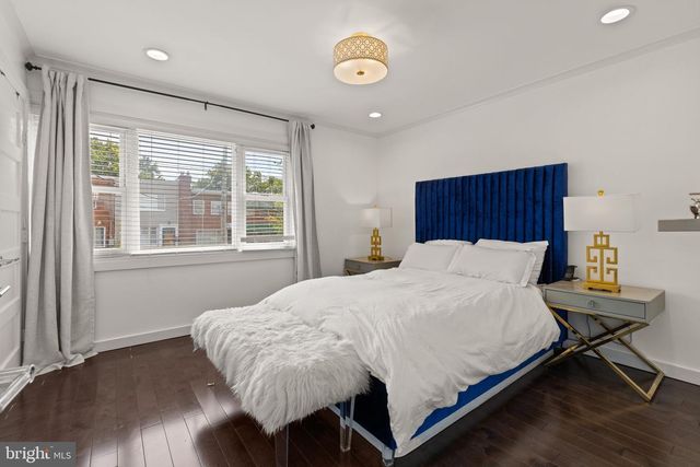 2218 16TH ST NE, Washington, DC 20018