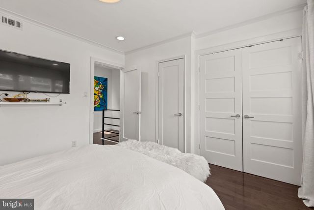 2218 16TH ST NE, Washington, DC 20018