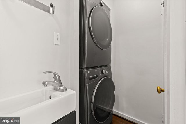 2218 16TH ST NE, Washington, DC 20018