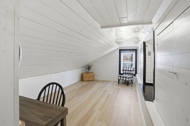 299 Clarke Road Ext, Sturbridge, MA 01518