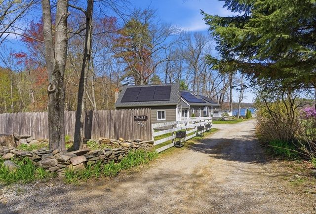299 Clarke Road Ext, Sturbridge, MA 01518