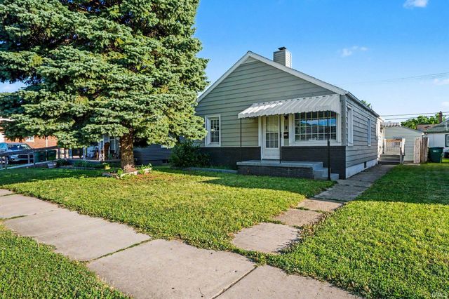 1904 Milburn Boulevard, Mishawaka, IN 46544
