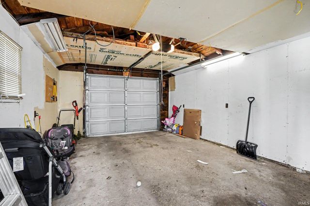 1904 Milburn Boulevard, Mishawaka, IN 46544