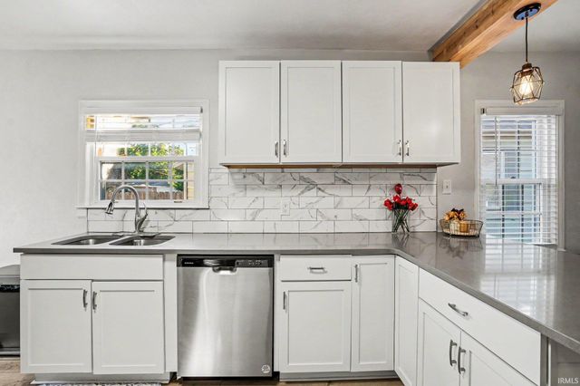 1904 Milburn Boulevard, Mishawaka, IN 46544