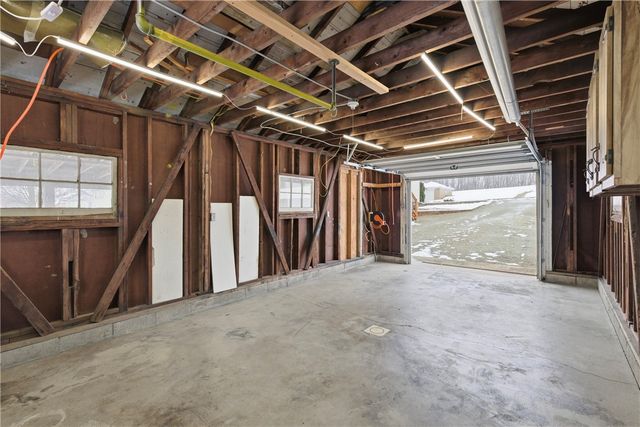 234 Reynolds, Sewickley Twp, PA 15640