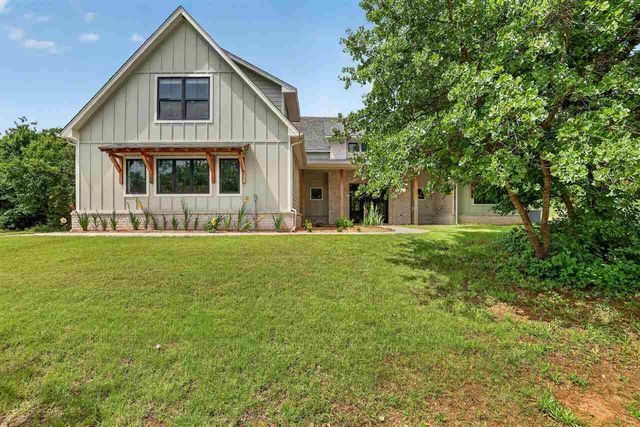 1125 Wildflower Loop, Cache, OK 73527