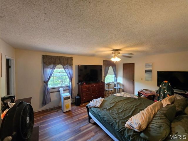 850 Fort Henry Road, Belleville, IL 62221