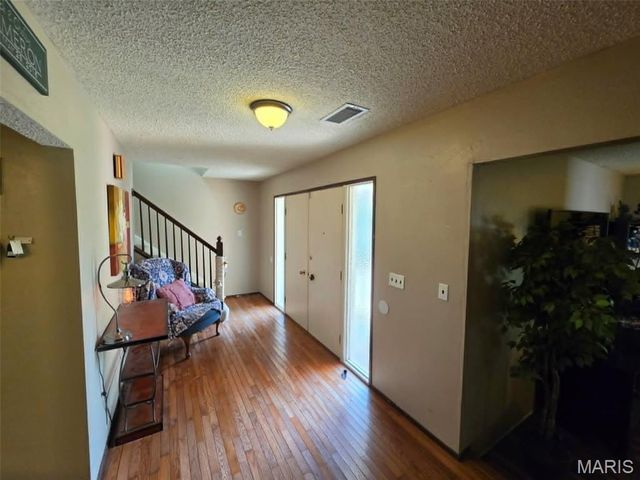 850 Fort Henry Road, Belleville, IL 62221