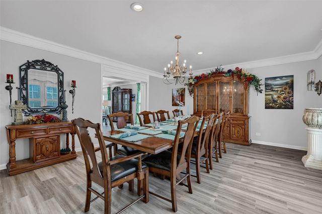 1016 Crestview Drive, Sherman, TX 75092