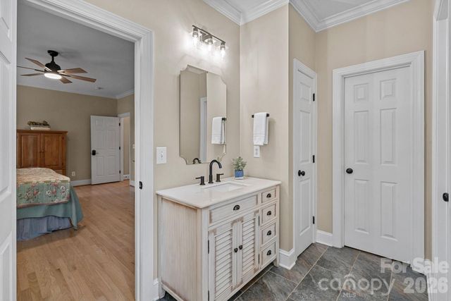 254 Bay Harbour Road, Mooresville, NC 28117