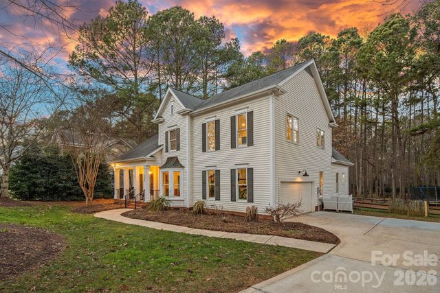 254 Bay Harbour Road, Mooresville, NC 28117