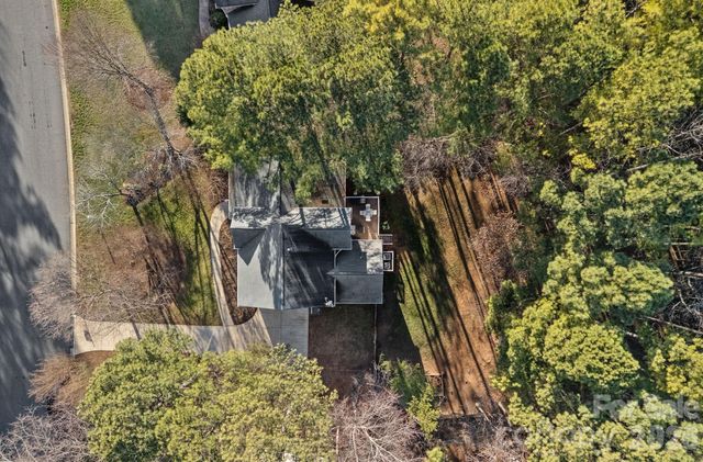 254 Bay Harbour Road, Mooresville, NC 28117