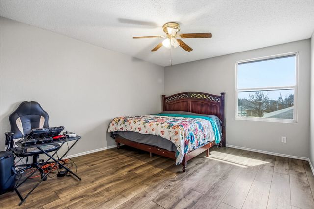 1856 Lariat Drive, Fort Worth, TX 76247