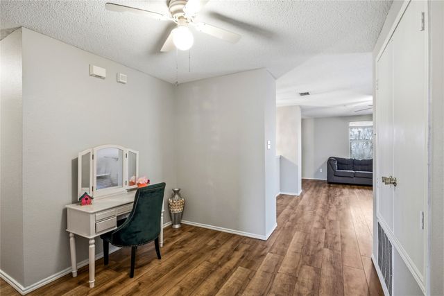 1856 Lariat Drive, Fort Worth, TX 76247