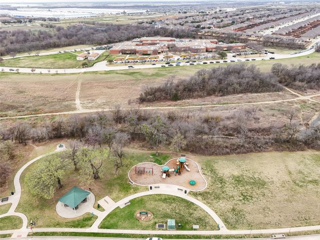 1856 Lariat Drive, Fort Worth, TX 76247
