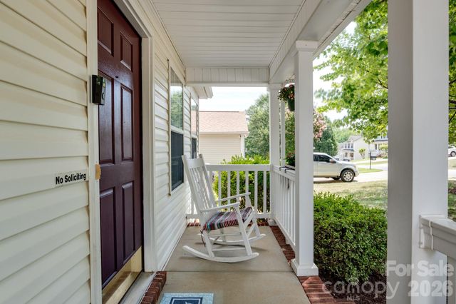 9406 Golden Pond Drive, Charlotte, NC 28269