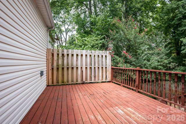 9406 Golden Pond Drive, Charlotte, NC 28269