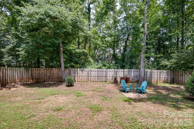 9406 Golden Pond Drive, Charlotte, NC 28269