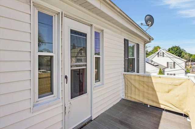 452 Quarry St 452, Quincy, MA 02169