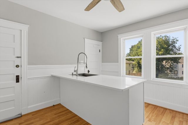 452 Quarry St 452, Quincy, MA 02169
