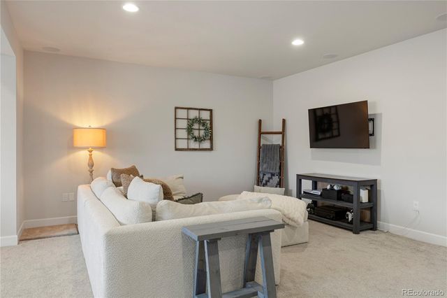 7140 S Vandriver Way, Aurora, CO 80016