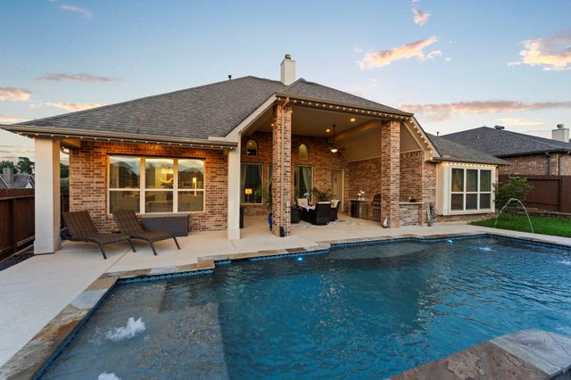 902 Holly Chapple Drive, Conroe, TX 77384