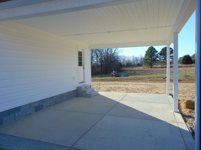 3969 Buffalo Rd, Summertown, TN 38483