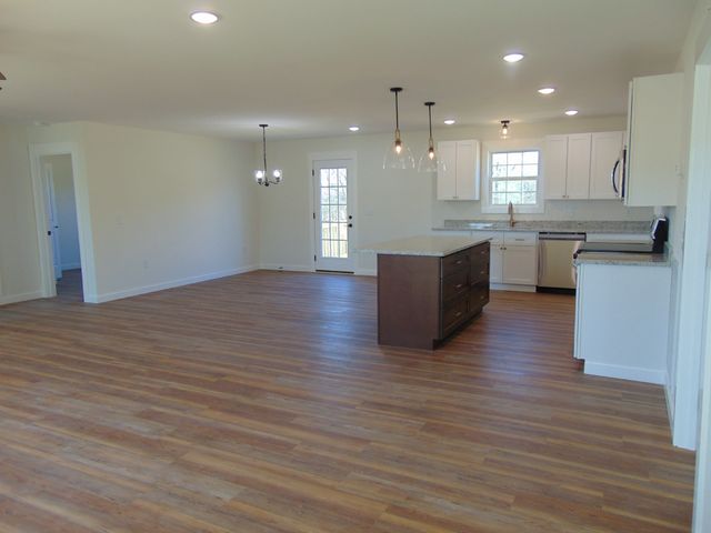 3969 Buffalo Rd, Summertown, TN 38483