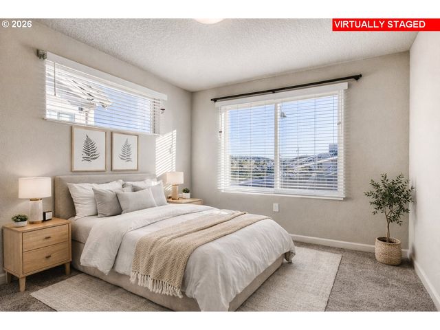 8465 Se CRABAPPLE St, Hillsboro, OR 97123