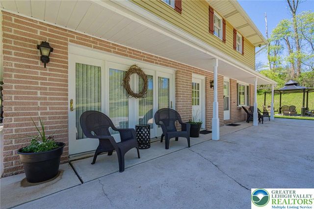 3857 Friedens Road, Slatington Boro, PA 18080