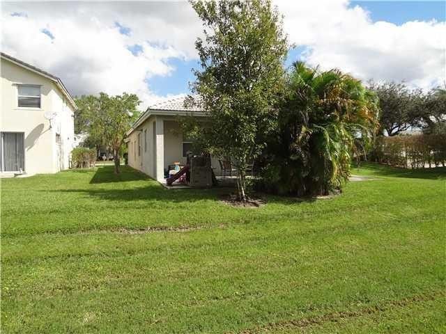 7953 NW 70TH Avenue, Parkland, FL 33067