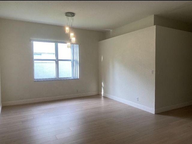 7953 NW 70TH Avenue, Parkland, FL 33067