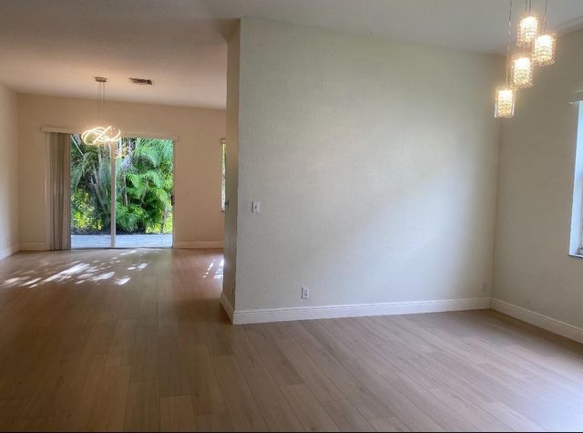 7953 NW 70TH Avenue, Parkland, FL 33067