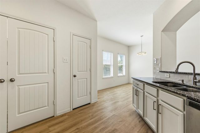 12339 Ridgecrest Drive, Willis, TX 77318