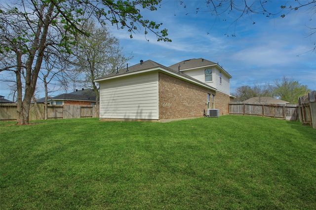 12339 Ridgecrest Drive, Willis, TX 77318