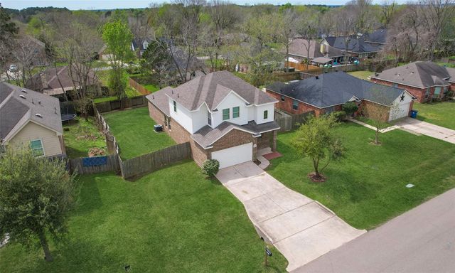 12339 Ridgecrest Drive, Willis, TX 77318