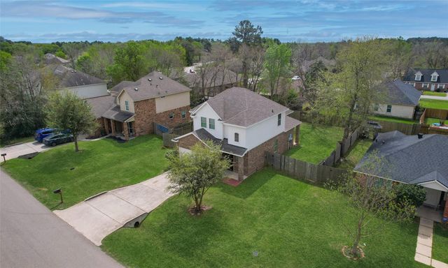 12339 Ridgecrest Drive, Willis, TX 77318