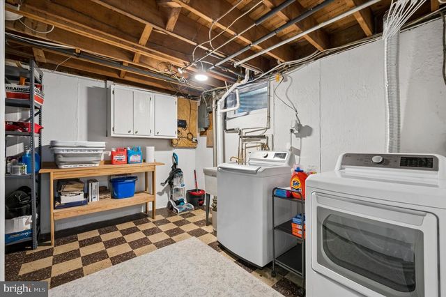 2225 THERESA AVE, Morton, PA 19070