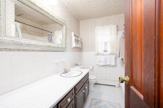 45 Edgewater Avenue, Massapequa, NY 11758