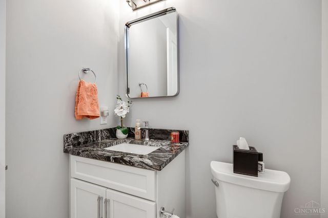 2442 Berkeley Court, Clearcreek Twp., OH 45036