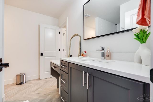 2442 Berkeley Court, Clearcreek Twp., OH 45036