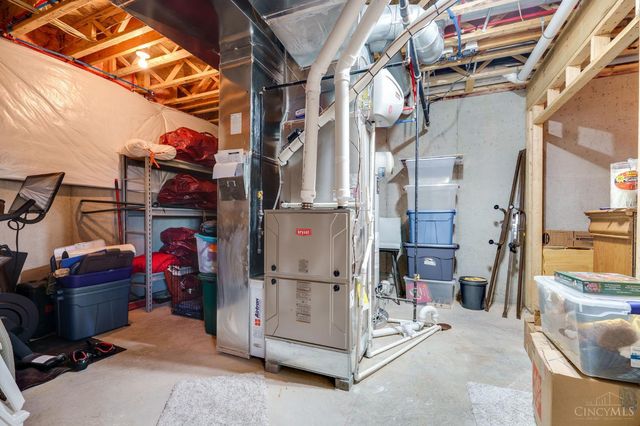 2442 Berkeley Court, Clearcreek Twp., OH 45036