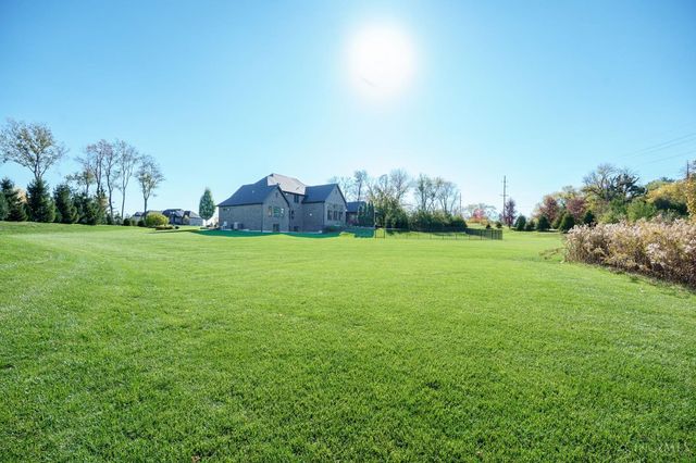 2442 Berkeley Court, Clearcreek Twp., OH 45036