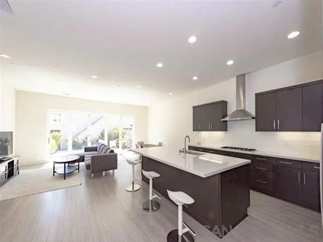5559 Corum Court, San Diego, CA 92130