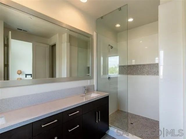 5559 Corum Court, San Diego, CA 92130